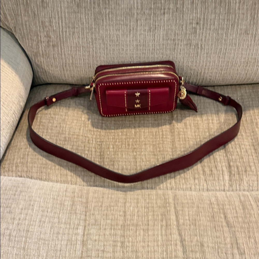 Michael Kors Wine studded camera Crossbody Bag with Gold Accents 4 x 7 - Picture 1 of 12